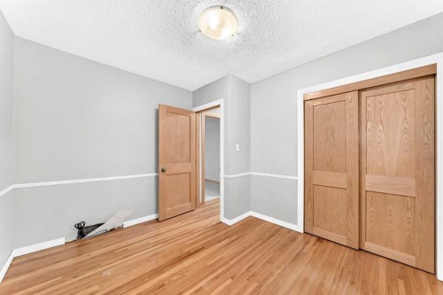 2808 Brecken Road Nw, Calgary, AB - Indoor Photo Showing Other Room