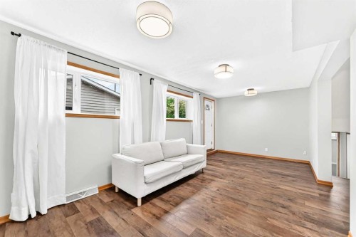 2808 Brecken Road Nw, Calgary, AB - Indoor