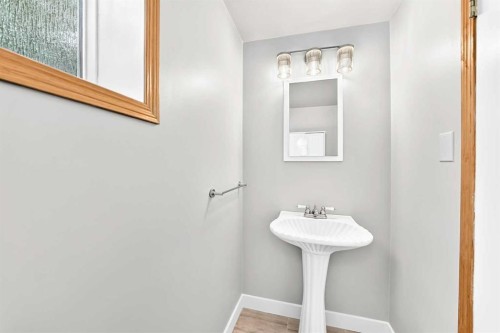 2808 Brecken Road Nw, Calgary, AB - Indoor