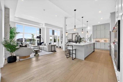 102-150 Marina Cove Se, Calgary, AB - Indoor Photo Showing Kitchen With Upgraded Kitchen