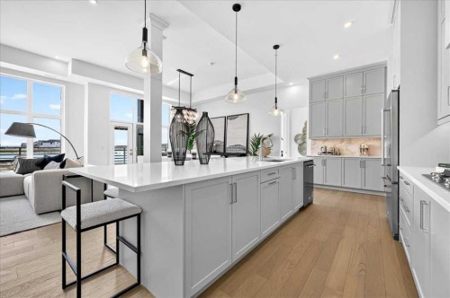 102-150 Marina Cove Se, Calgary, AB - Indoor Photo Showing Kitchen With Upgraded Kitchen