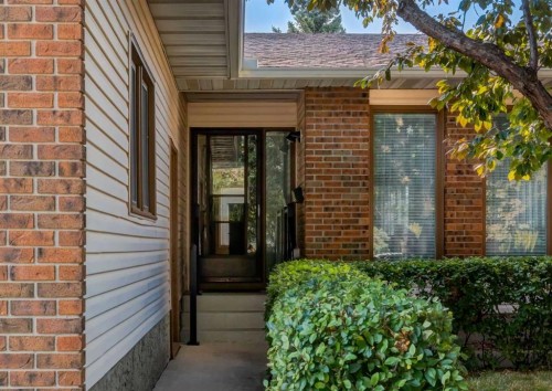 7919 Silver Springs Road Nw, Calgary, AB - Outdoor With Exterior