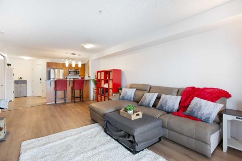 4310-60 Panatella Street Nw, Calgary, AB - Indoor Photo Showing Living Room