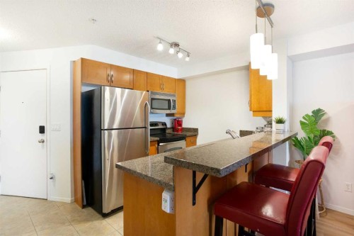 4310-60 Panatella Street Nw, Calgary, AB - Indoor Photo Showing Kitchen With Stainless Steel Kitchen