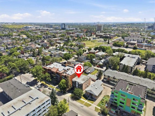 655 4 Avenue Ne, Calgary, AB - Outdoor With View