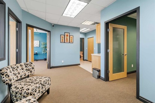 221-2770 3 Avenue Ne, Calgary, AB 