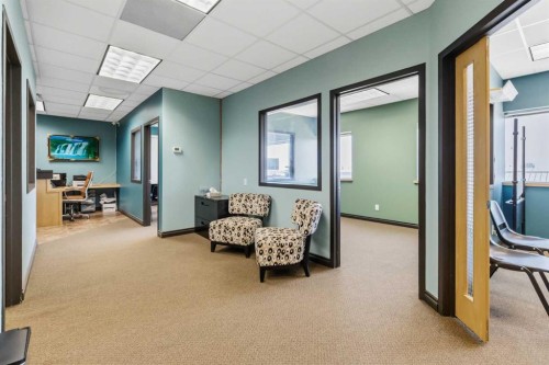 221-2770 3 Avenue Ne, Calgary, AB 