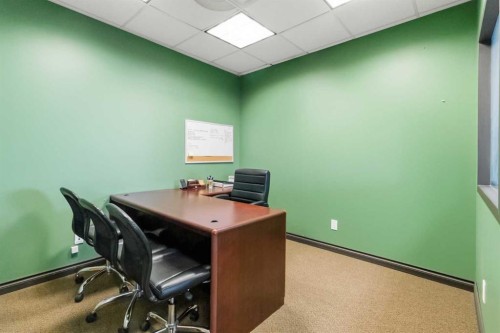 221-2770 3 Avenue Ne, Calgary, AB 