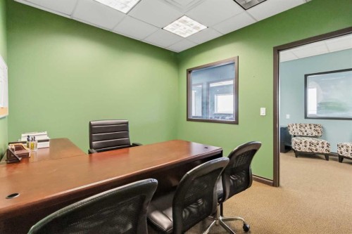 221-2770 3 Avenue Ne, Calgary, AB 