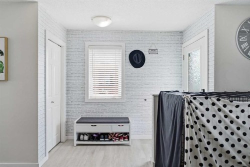 9 Ross Place, Crossfield, AB - Indoor Photo Showing Other Room