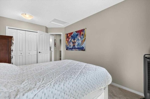 76-16044 258 Avenue East, Rural Foothills County, AB - Indoor Photo Showing Bedroom