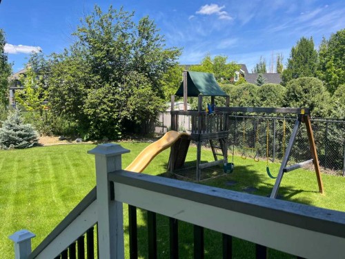 105 Lang Place, Okotoks, AB - Outdoor