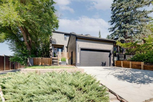 2416 14 Avenue Nw, Calgary, AB 