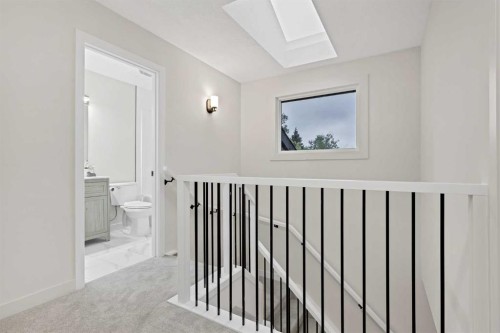 2416 14 Avenue Nw, Calgary, AB 