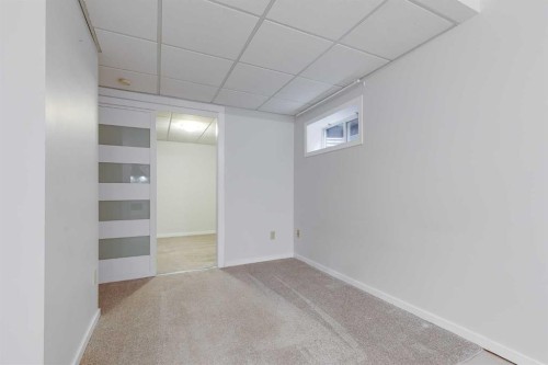 2416 14 Avenue Nw, Calgary, AB 