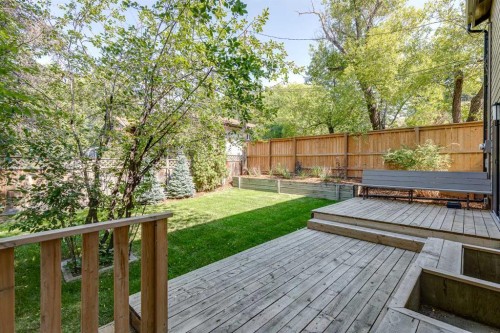 2416 14 Avenue Nw, Calgary, AB 