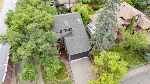 2416 14 Avenue Nw, Calgary, AB 