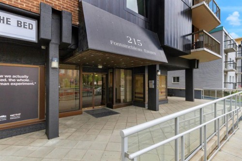 602-215 14 Avenue Sw, Calgary, AB - Outdoor With Balcony With Exterior