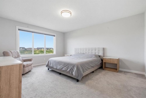 34 Belvedere Green Se, Calgary, AB - Indoor Photo Showing Bedroom