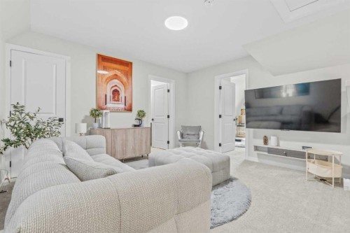 34 Belvedere Green Se, Calgary, AB - Indoor
