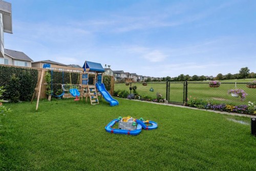 34 Belvedere Green Se, Calgary, AB - Outdoor