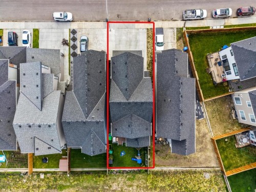 34 Belvedere Green Se, Calgary, AB - 