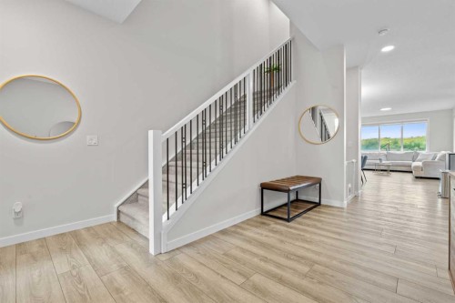 34 Belvedere Green Se, Calgary, AB - Indoor Photo Showing Other Room