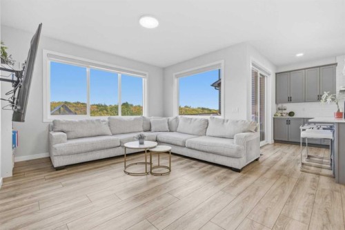 34 Belvedere Green Se, Calgary, AB - Indoor Photo Showing Living Room