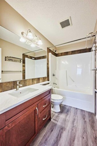 789 Panatella Boulevard Nw, Calgary, AB - Indoor Photo Showing Bathroom