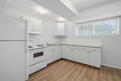 2706 46 Street Se, Calgary, AB 