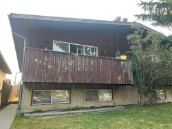 2706-46 SE Street SE Calgary, AB T2B 2N8