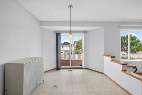 74 Anaheim Gardens Ne, Calgary, AB - Indoor Photo Showing Other Room