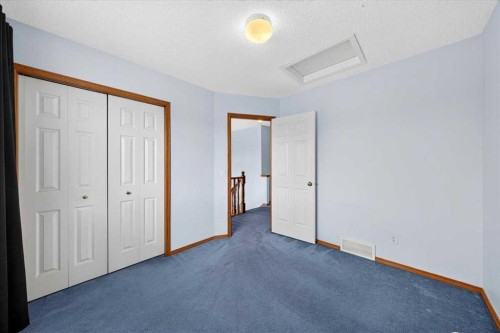 74 Anaheim Gardens Ne, Calgary, AB - Indoor Photo Showing Other Room