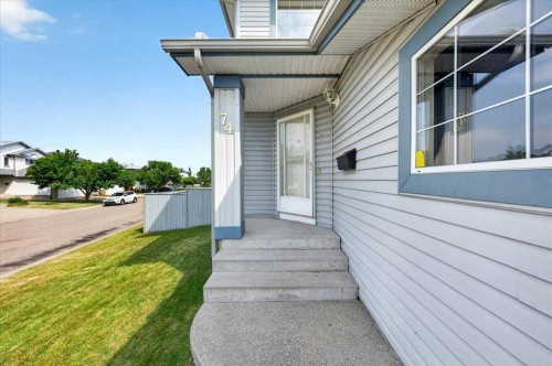 74 Anaheim Gardens Ne, Calgary, AB - Outdoor With Exterior