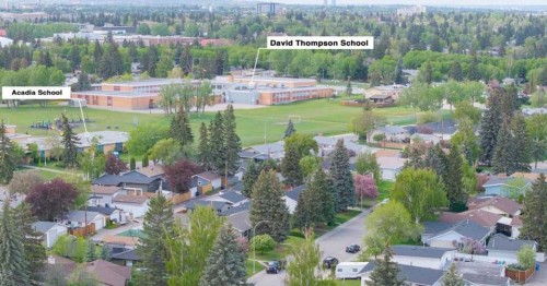 9608 5 Street Se, Calgary, AB - Outdoor With View
