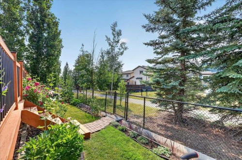 277 Evermeadow Avenue Sw, Calgary, AB - Outdoor