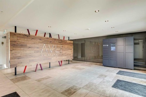 504-1020 9 Avenue Se, Calgary, AB - Indoor