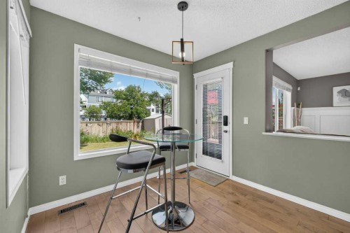 141 Douglas Glen Manor Se, Calgary, AB - Indoor