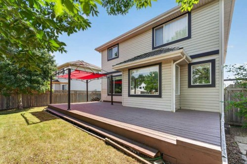 141 Douglas Glen Manor Se, Calgary, AB - Outdoor