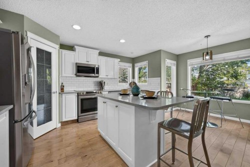 141 Douglas Glen Manor Se, Calgary, AB - Indoor Photo Showing Kitchen With Stainless Steel Kitchen With Upgraded Kitchen