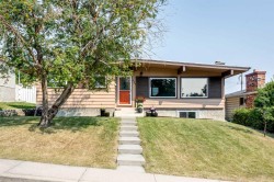 624 Sherman Avenue SW Calgary, AB T2W 0N2