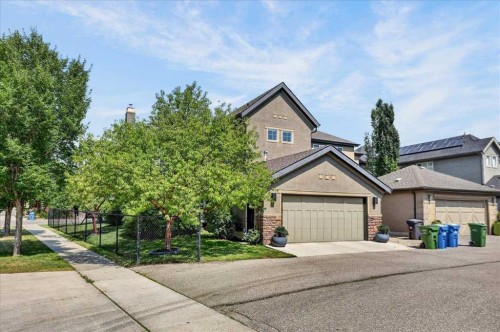 4 Quarry Landing Se, Calgary, AB - Outdoor