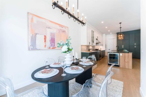 812 1 Street Nw, Calgary, AB - Indoor Photo Showing Dining Room