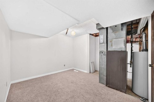 6437 Coach Hill Road Sw, Calgary, AB - Indoor