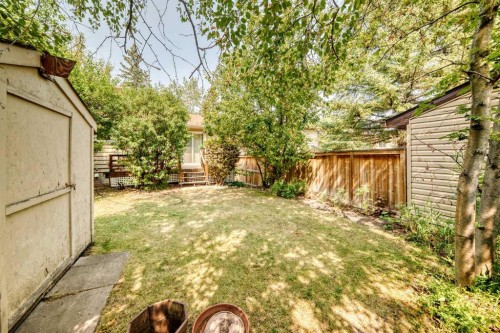 6437 Coach Hill Road Sw, Calgary, AB - Outdoor