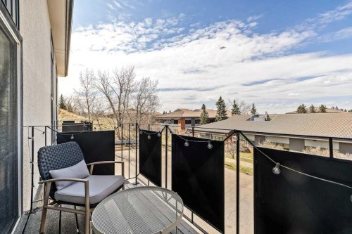 7-1603 Mcgonigal Drive Ne, Calgary, AB - Outdoor