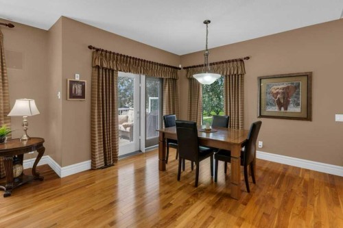 9 Tanner Close Se, Airdrie, AB - Indoor Photo Showing Dining Room