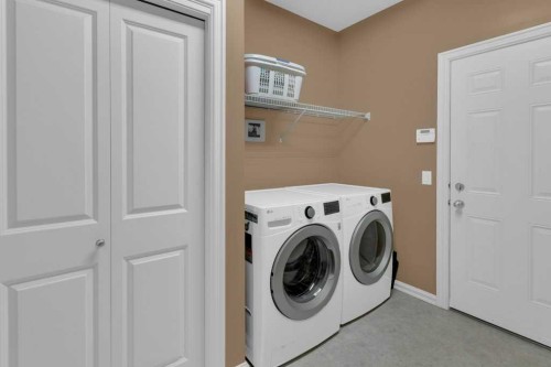 9 Tanner Close Se, Airdrie, AB - Indoor Photo Showing Laundry Room