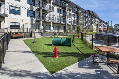 317-255 Les Jardins Park Se, Calgary, AB - Outdoor With Balcony