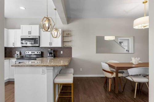 213 Mahogany Heights Se, Calgary, AB - Indoor
